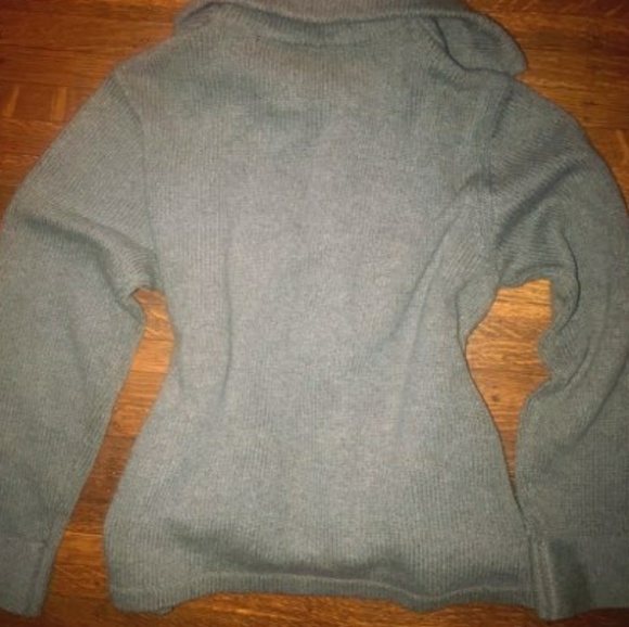 Talbots grey womens medium buttoned cardigan. - Picture 3 of 3